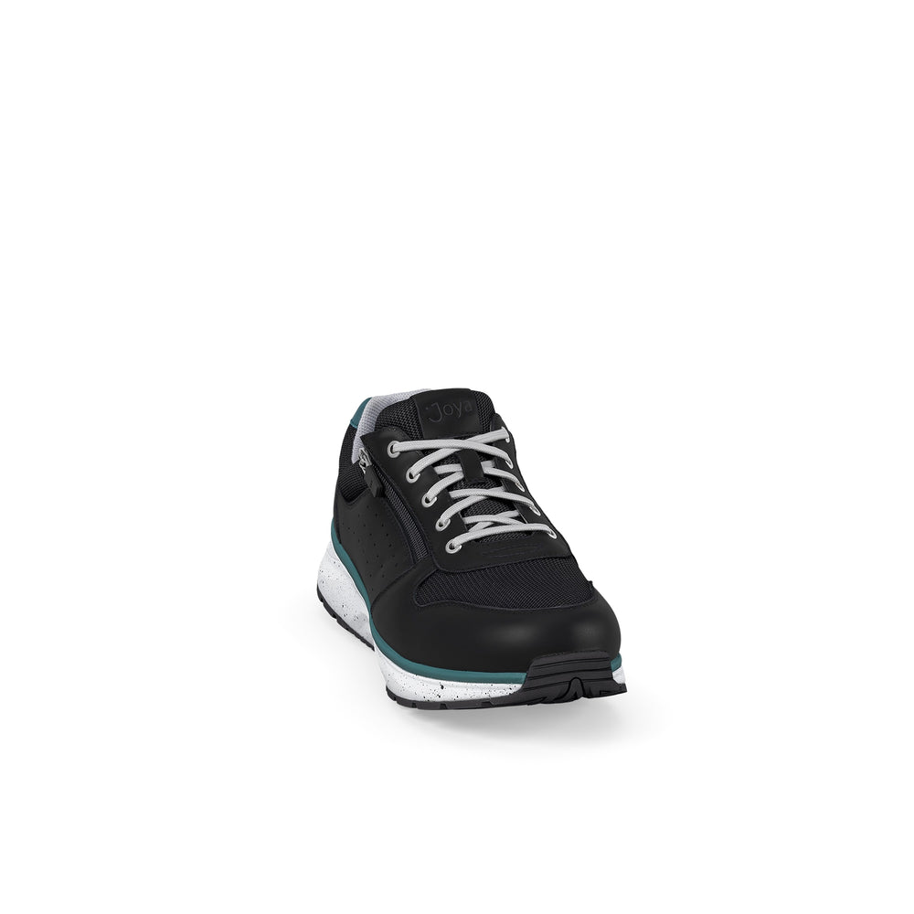 
                  
                    Dynamo Zip M Black III
                  
                